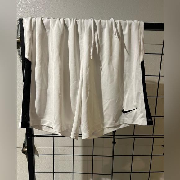 Nike White Soccer Shorts - Lightweight Performance for Every Match - Picture 1 of 5